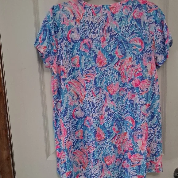 Lilly PulitgerPink and Blue Relaxed Short Sleeve T-Shirt - Picture 3 of 3
